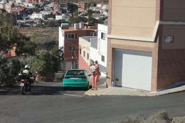 Los Reyes Magos reparten ilusión por los barrios de Telde/TA.